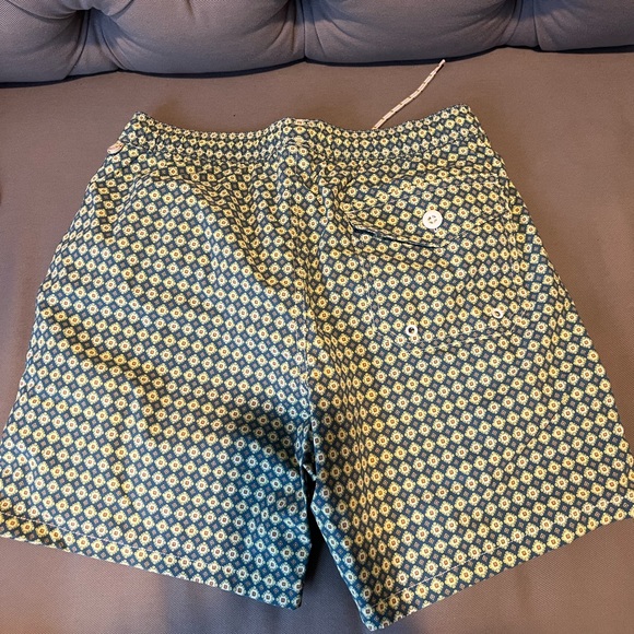 NWT J Crew 6” stretch swim trunk in print size S men green - Picture 6 of 9